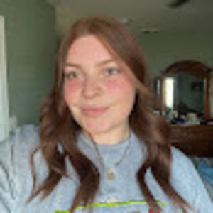 Meet your Posher, Evette